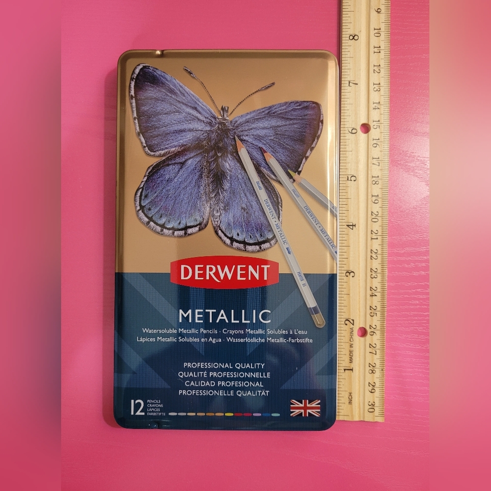 Derwent Metallic Watersoluble Metalic 12 Piece Pencil Set. (0440)